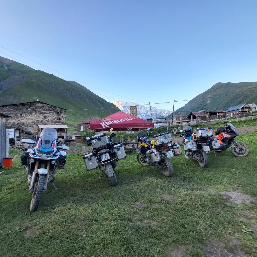 Chvibiani Guesthouse & Bar Ushguli Bagian luar foto