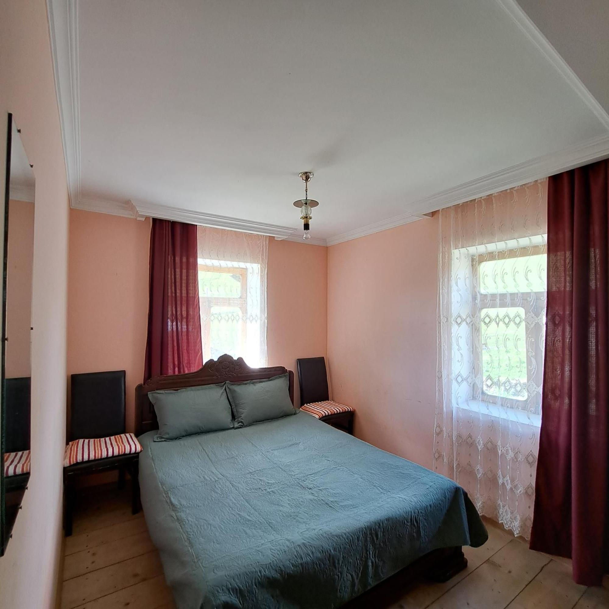 Chvibiani Guesthouse & Bar Ushguli Bagian luar foto