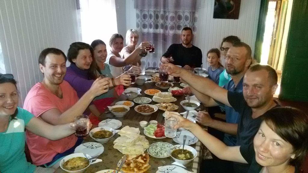 Chvibiani Guesthouse & Bar Ushguli Bagian luar foto